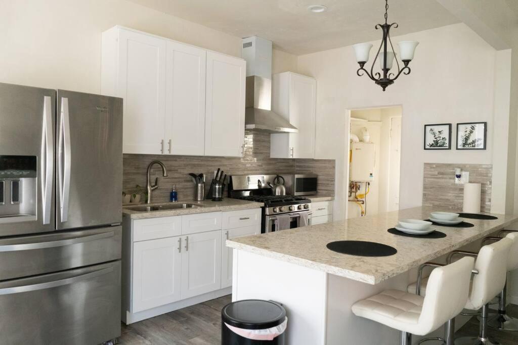 Spacious 2-Bedroom Unit In Hollywood Los Angeles Zewnętrze zdjęcie