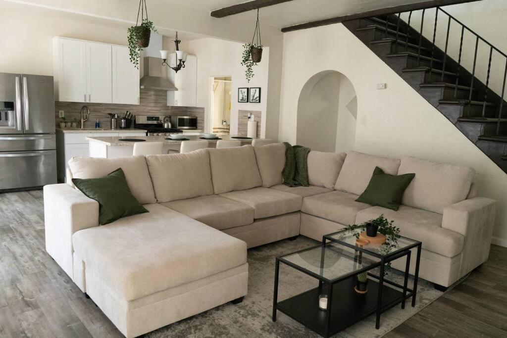 Spacious 2-Bedroom Unit In Hollywood Los Angeles Zewnętrze zdjęcie